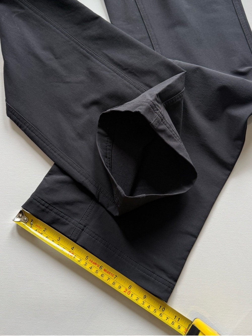 Lululemon Carry Less Pocket Pant - Picture 7 of 11
